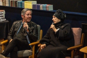 Wendy Whiteley and Ashleigh Wilson at SHWF 2023. Photo by Greg Jackson.