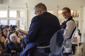 Lisa Forrest interviews Mikey Robins about his latest book, Seven Deadly Sins and One Very Naughly Fruit. Photo by Greg Jackson. 