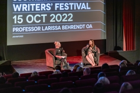 Festival Director, Michaela Bolzan welcomes Professor Larissa Behrendt OA to SHWF 2022. Photo by Greg Jackson.
