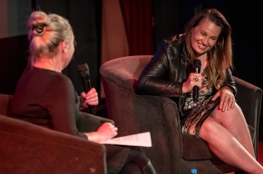 Festival Director, Michaela Bolzan chats with Professor Larissa Behrendt OA at SHWF 2022. Photo by Greg Jackson.