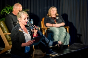 Festival Director, Michaela Bolzan welcomes Jasmine Seymour to SHWF 2022. Photo by Greg Jackson.
